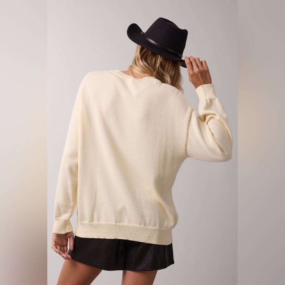 Nwt ivory knit horse graphic long sleeve - Picture 3 of 13